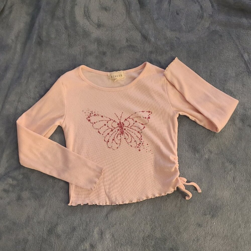 Girl's btween longsleeve top pink butterfly  Size 7/8 M
